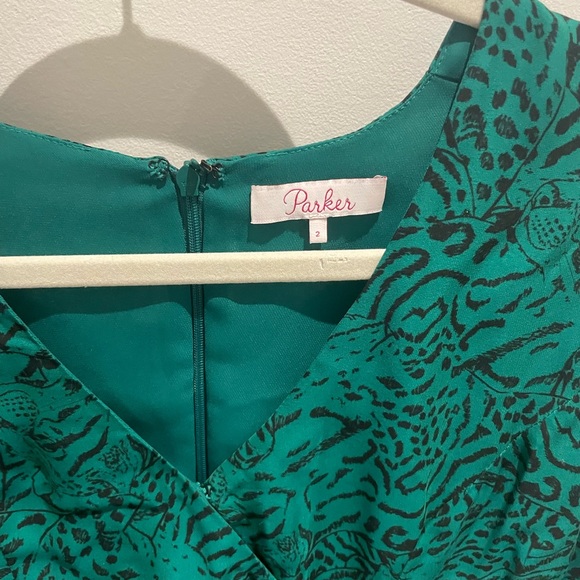Green, Parker dress - Picture 3 of 3